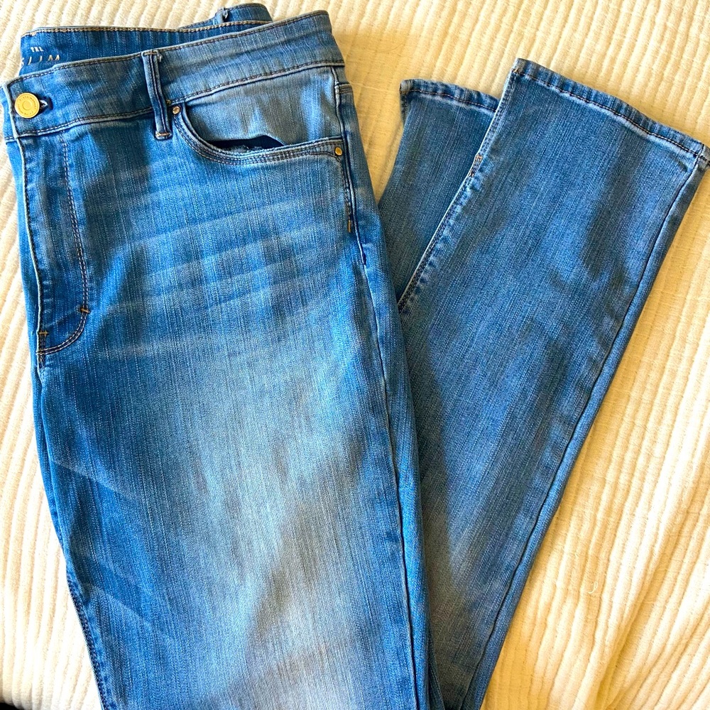 White House Black Market women’s jeans size 16